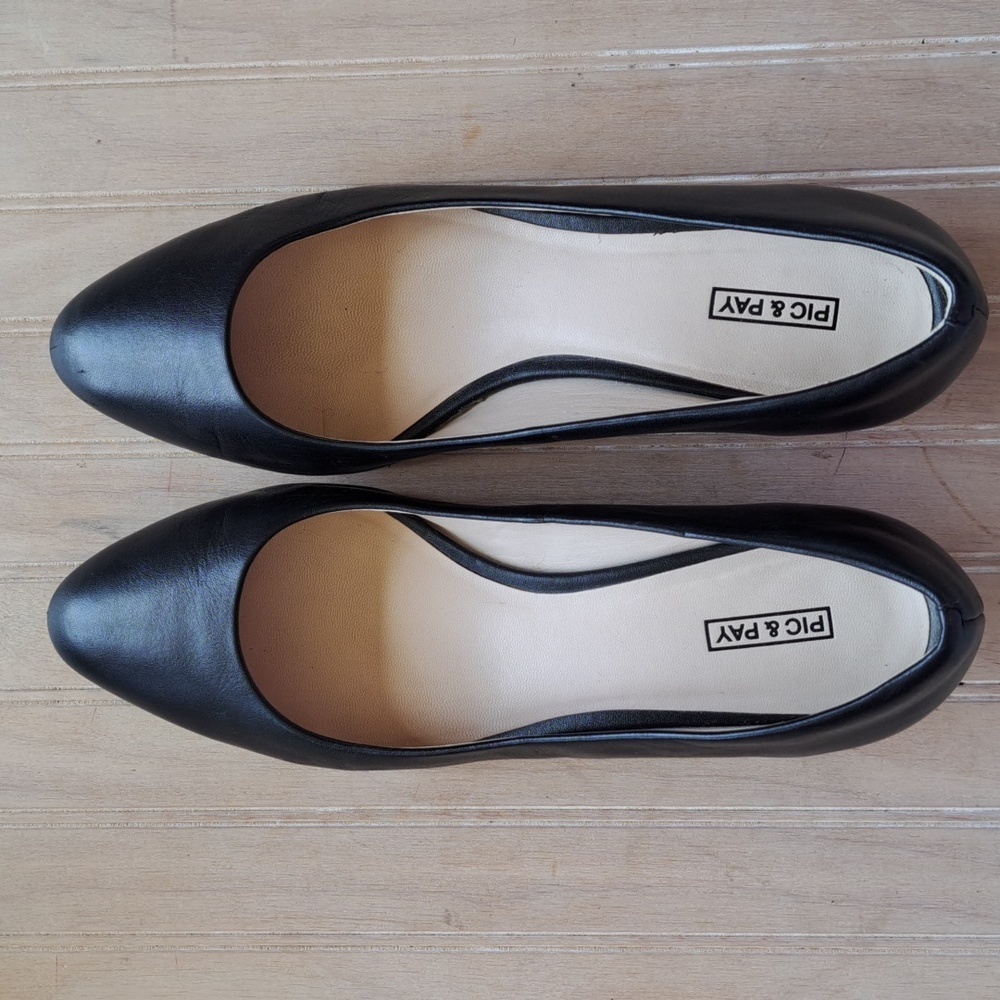 Pic & Pay Almond Toe Classy Stacked Short Heel Chic Minimalistic Dressy Pumps